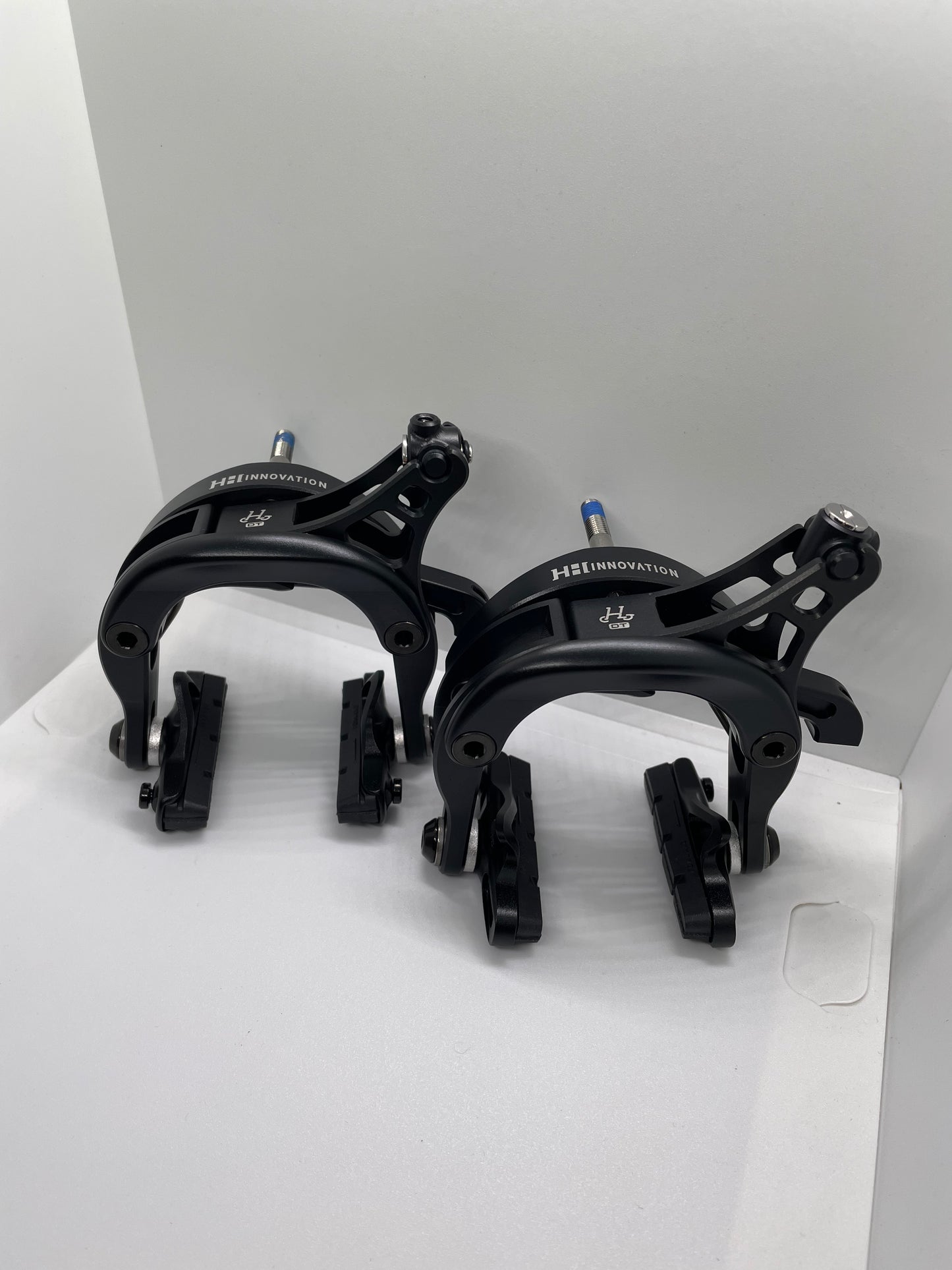 H&H Brake Calliper set