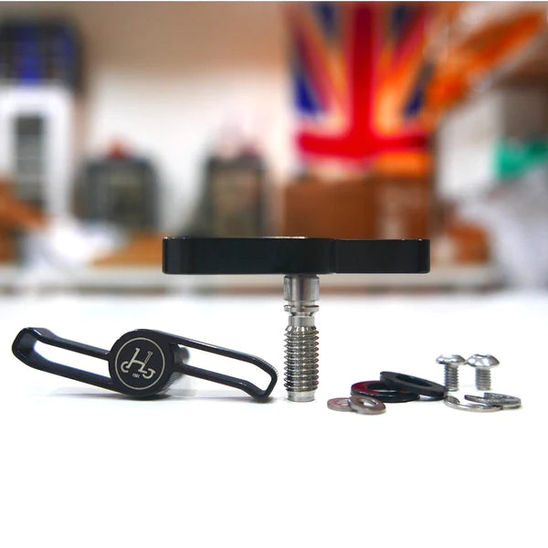 H&H T Line Hinge Lever Black