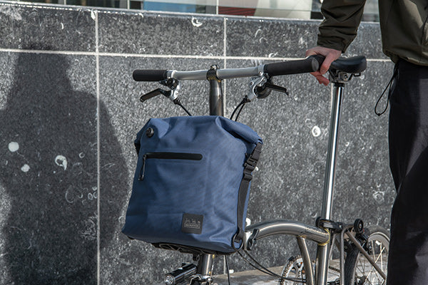 Borough Waterproof S, Navy, with frame
