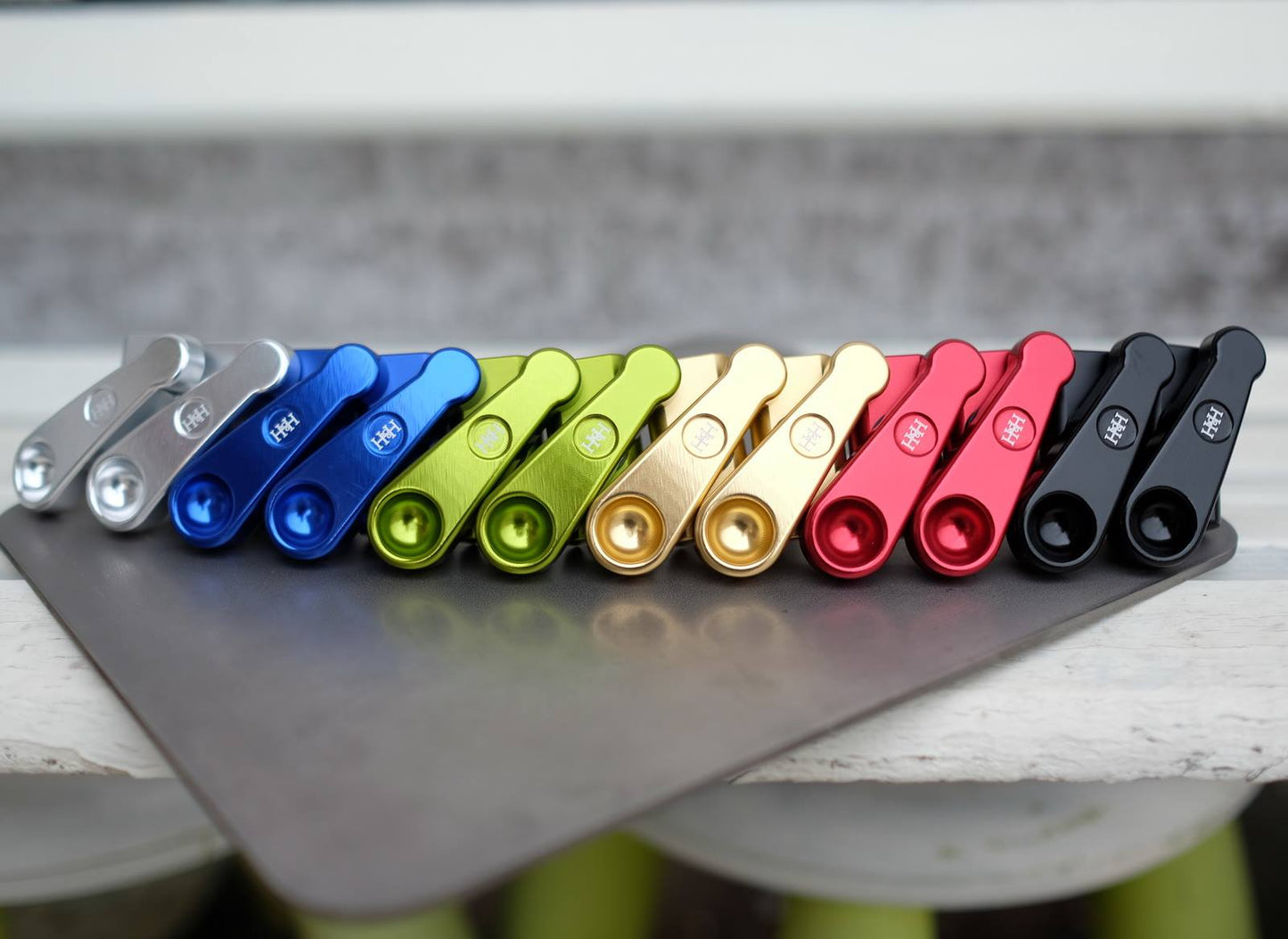 H&H Hinge Clamp Set (ID2)