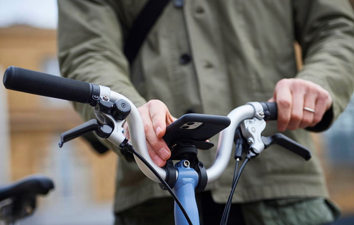 Brompton Phone Mount with Universal Adaptor quadlock