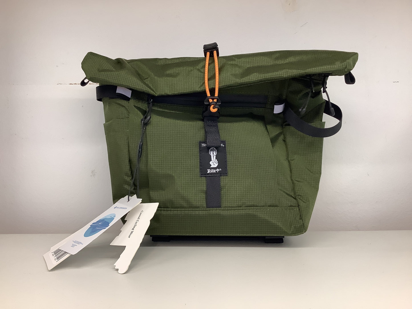 METAL RESIDENT x PITZ COMMUTER BAG 5L
