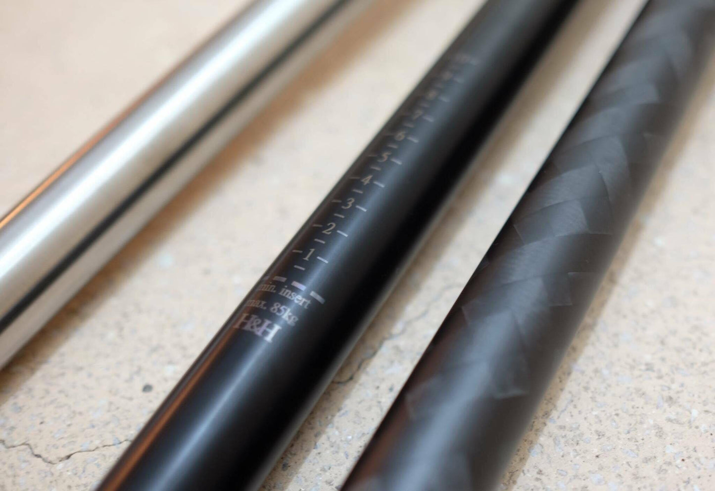 H&H Carbon Seatpost