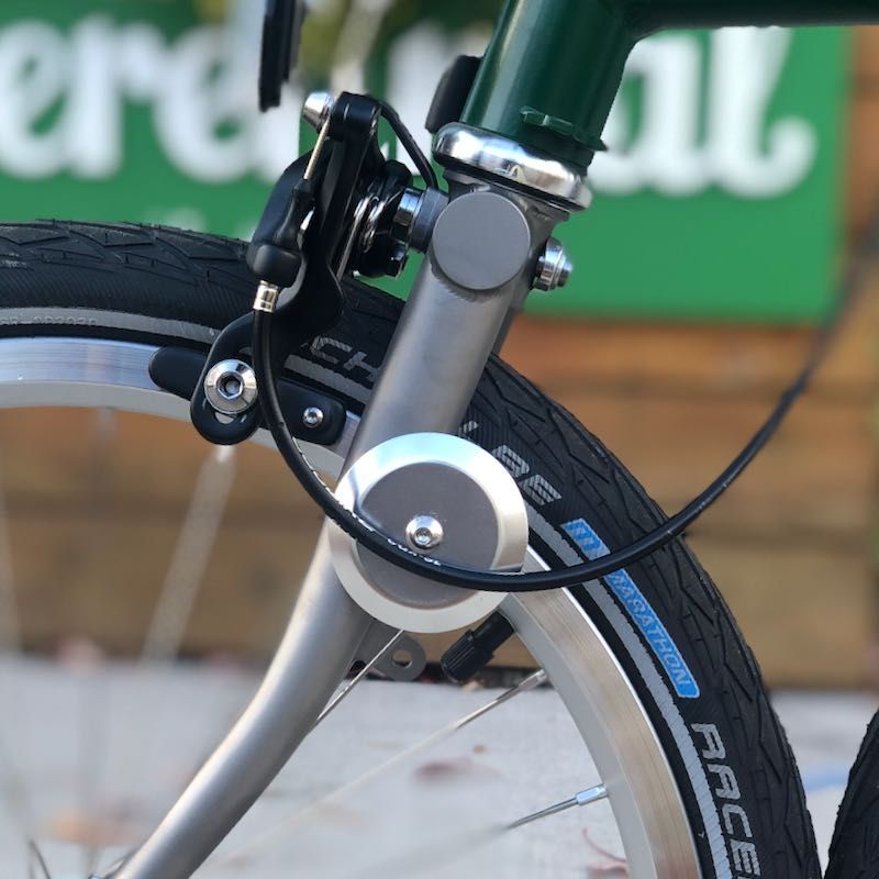 Cable fender disc - Front (for E version only)